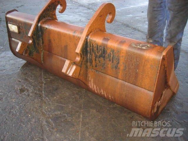  1800 mm Rabatskovl Anlegg - Annet