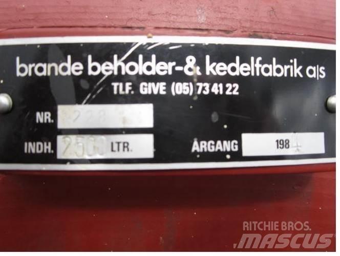  2500 L Tank Andre komponenter