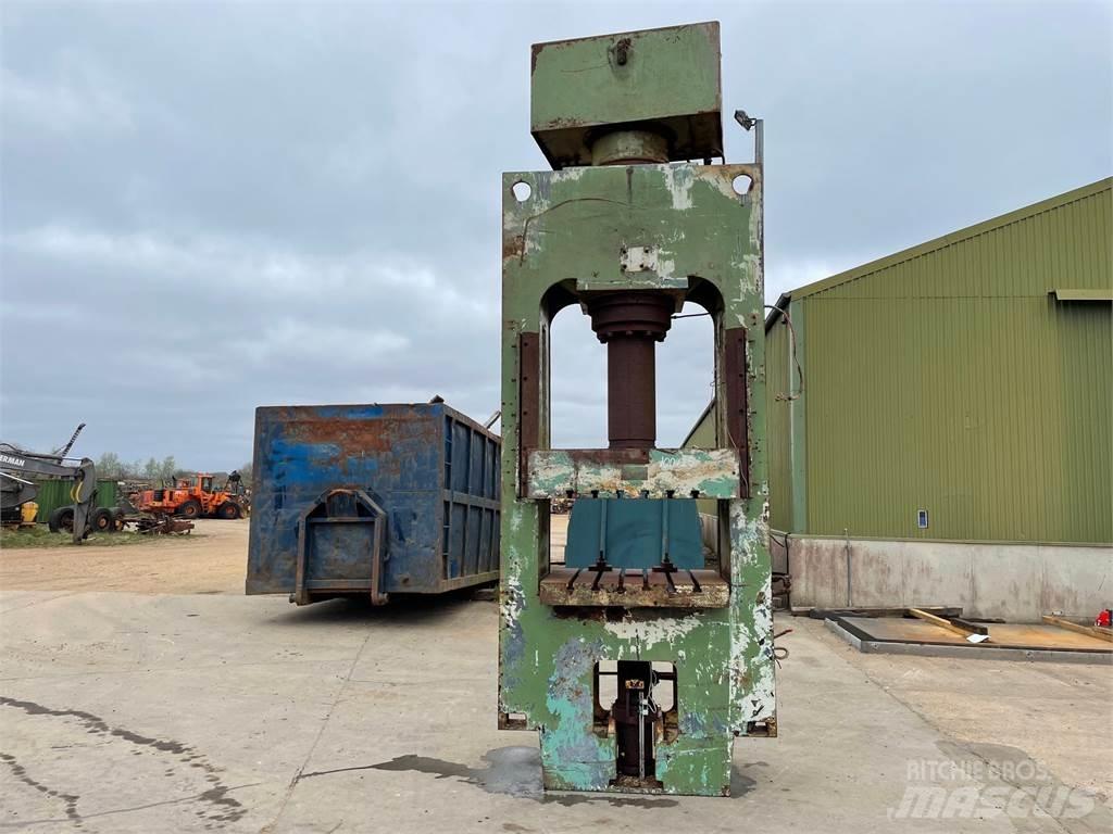 300 ton hydr. presser Andre komponenter