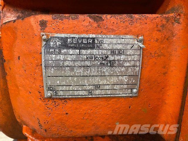  42/37 kW Sever E-Motor Motorer