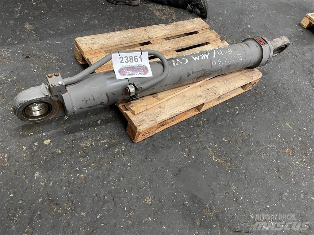  Armcylinder ex. Volvo EC230 Hydraulikk