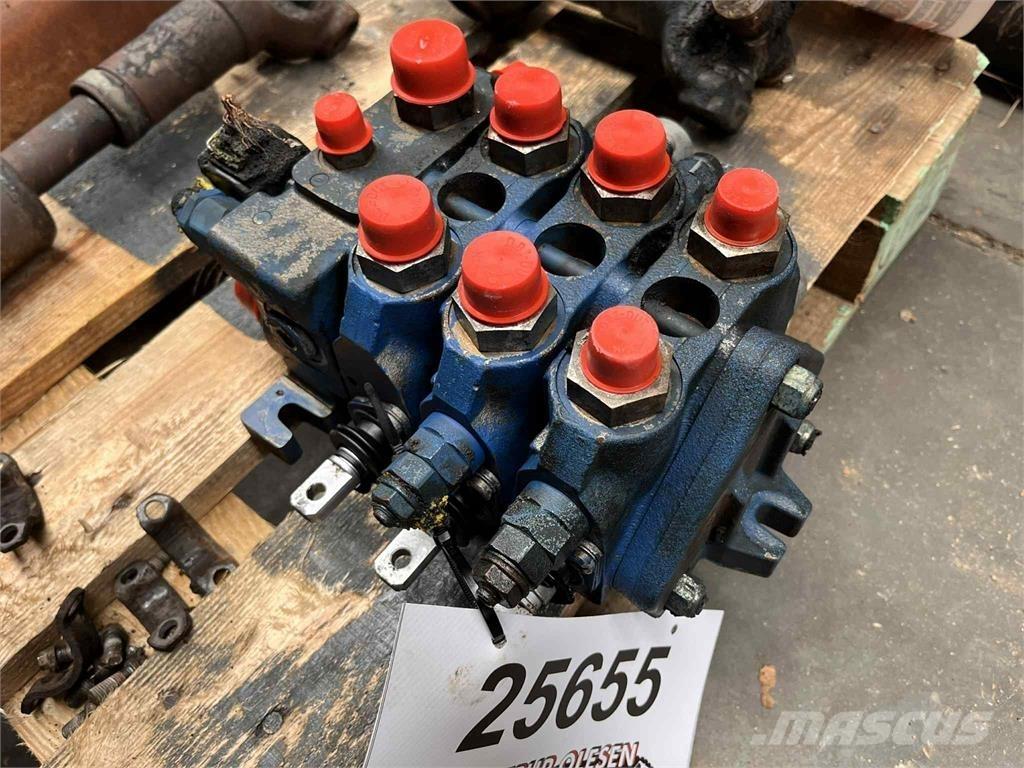 CASE 695SR hovedventil Hydraulikk