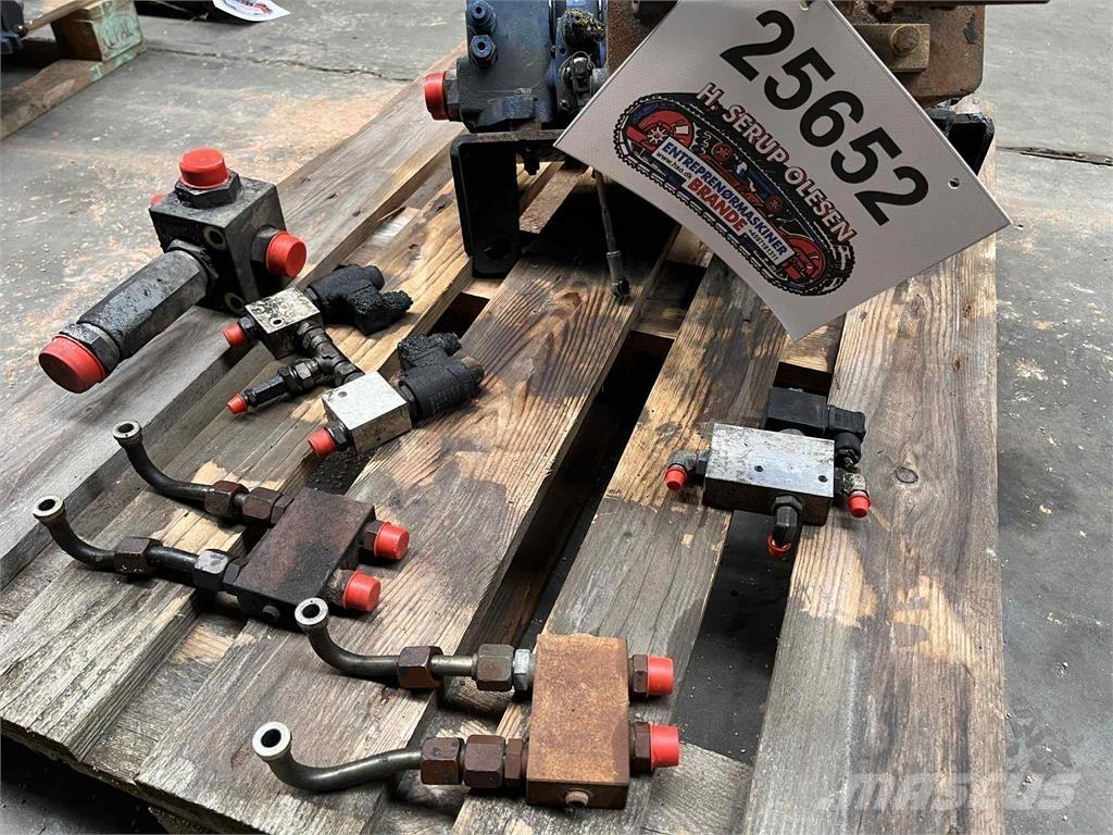 CASE 695SR manøvreventil Hydraulikk
