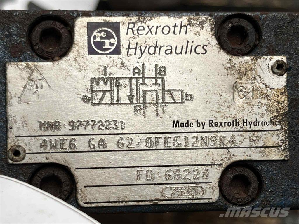CASE 695SR ventil Hydraulikk