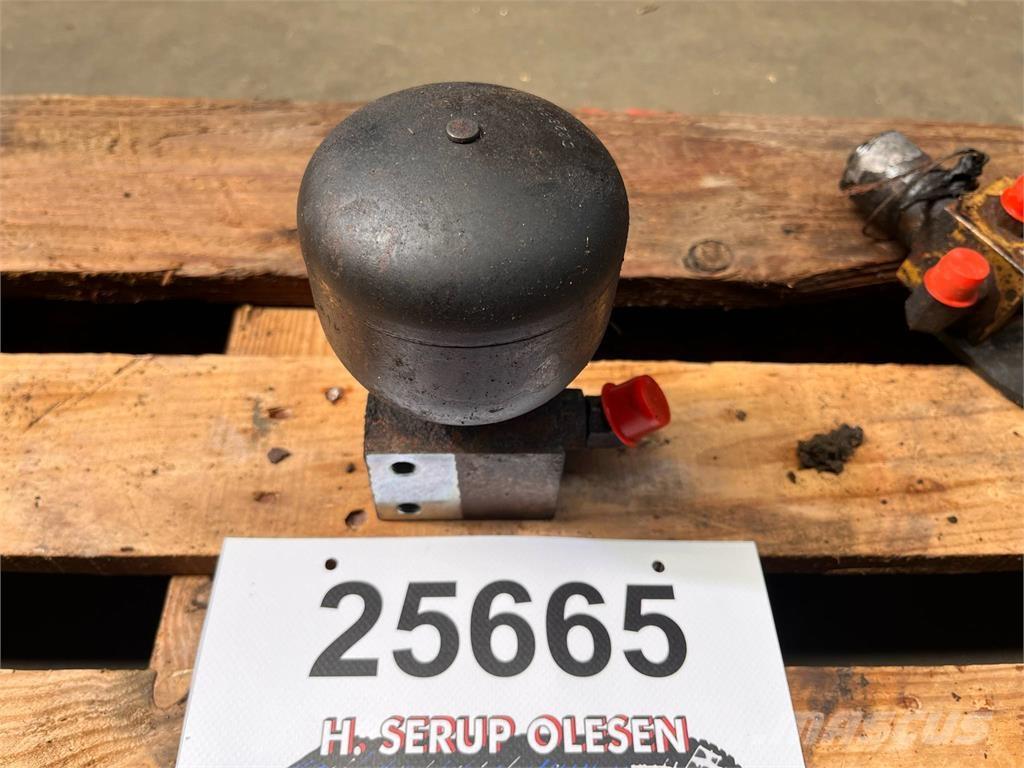CAT 323D accumulator Hydraulikk
