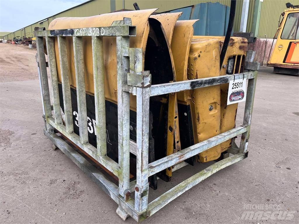 CAT 323D Skærme Andre komponenter