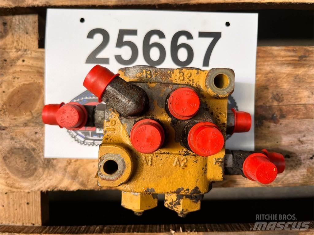 CAT 323D ventilgruppe GP Hydraulikk