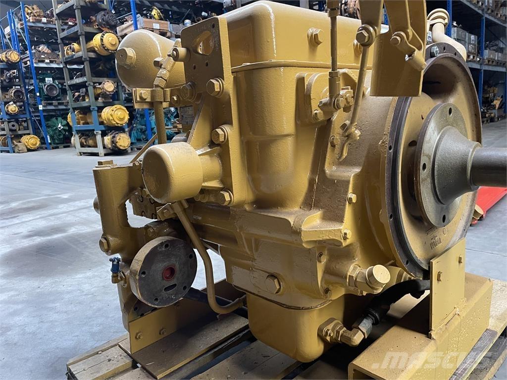 CAT 973 II Transmission Girkasse