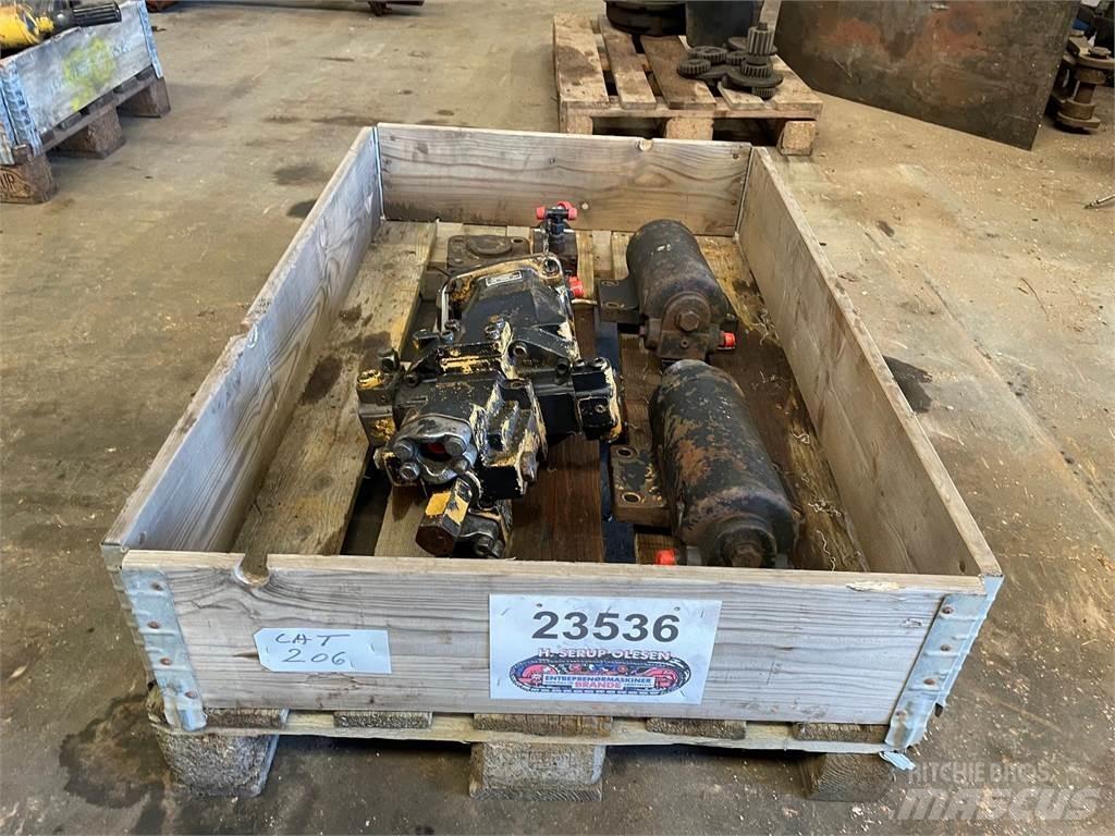 Diverse dele ex. Cat 206 Hydraulikk