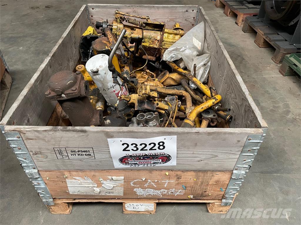  Diverse dele ex. Cat 3304 Motorer