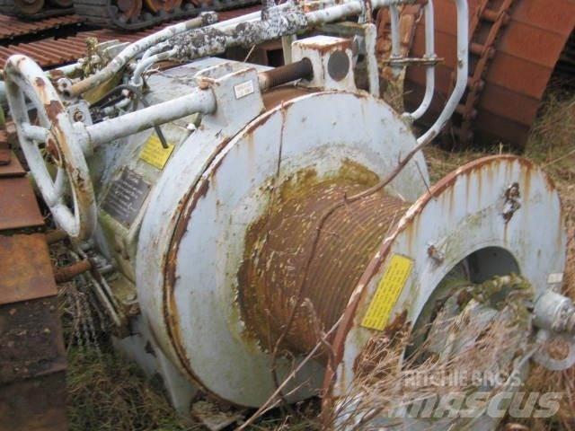  Double drum hydr. winch Stillas, vinsjer og vareheiser