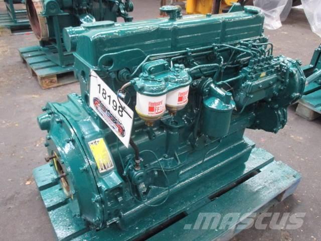 Ford 2713E motor Motorer