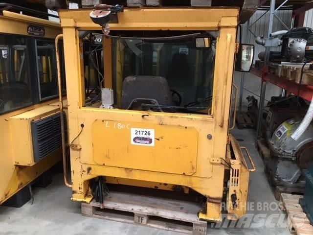  Førerhus ex. Volvo L180C Andre komponenter