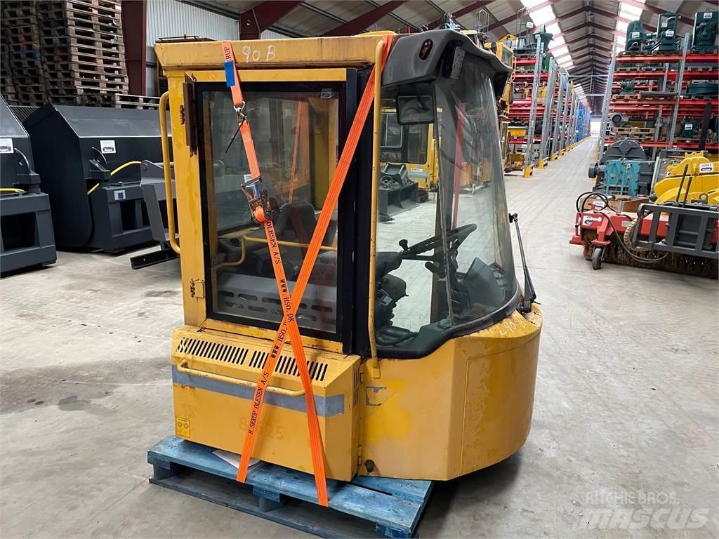  Førerhus ex. Volvo L90B Andre komponenter
