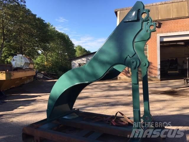  Grimstad grab Gripere
