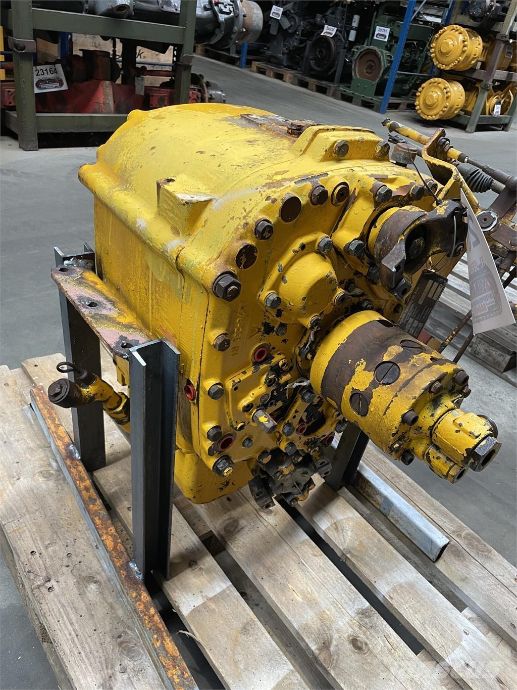 Hanomag 22C transmission Girkasse