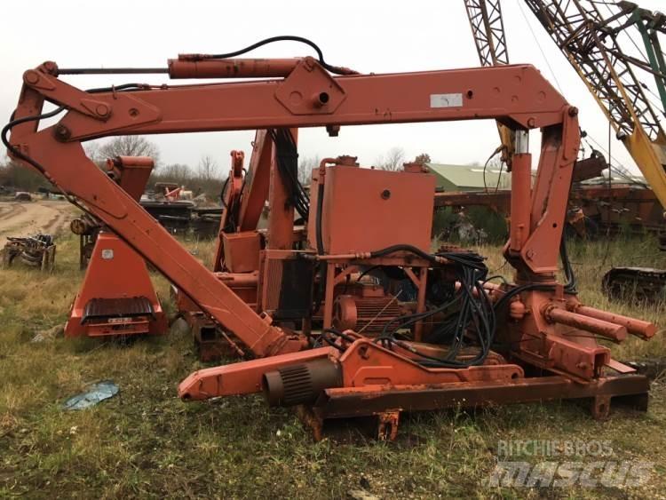 Hiab 670 Allterreng kraner