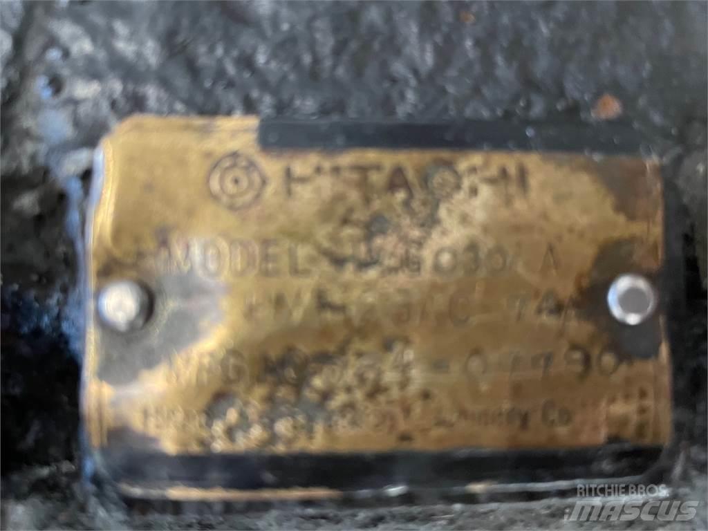 Hitachi UH83-8LC Køregear Girkasse