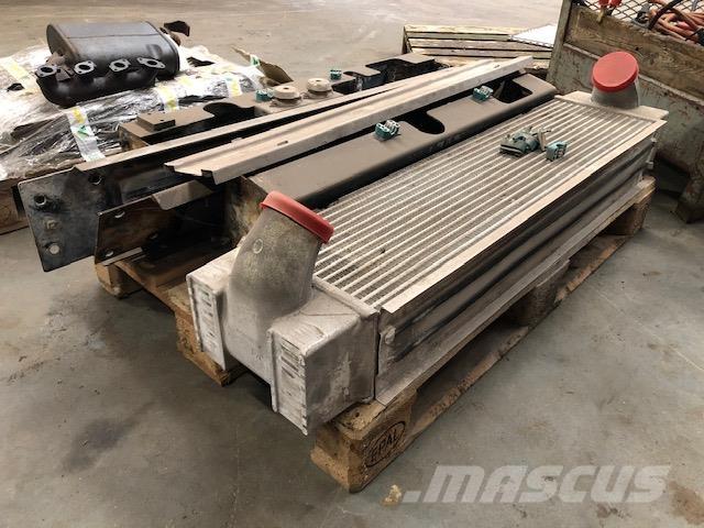  Intercooler ex. Volvo L180E Motorer