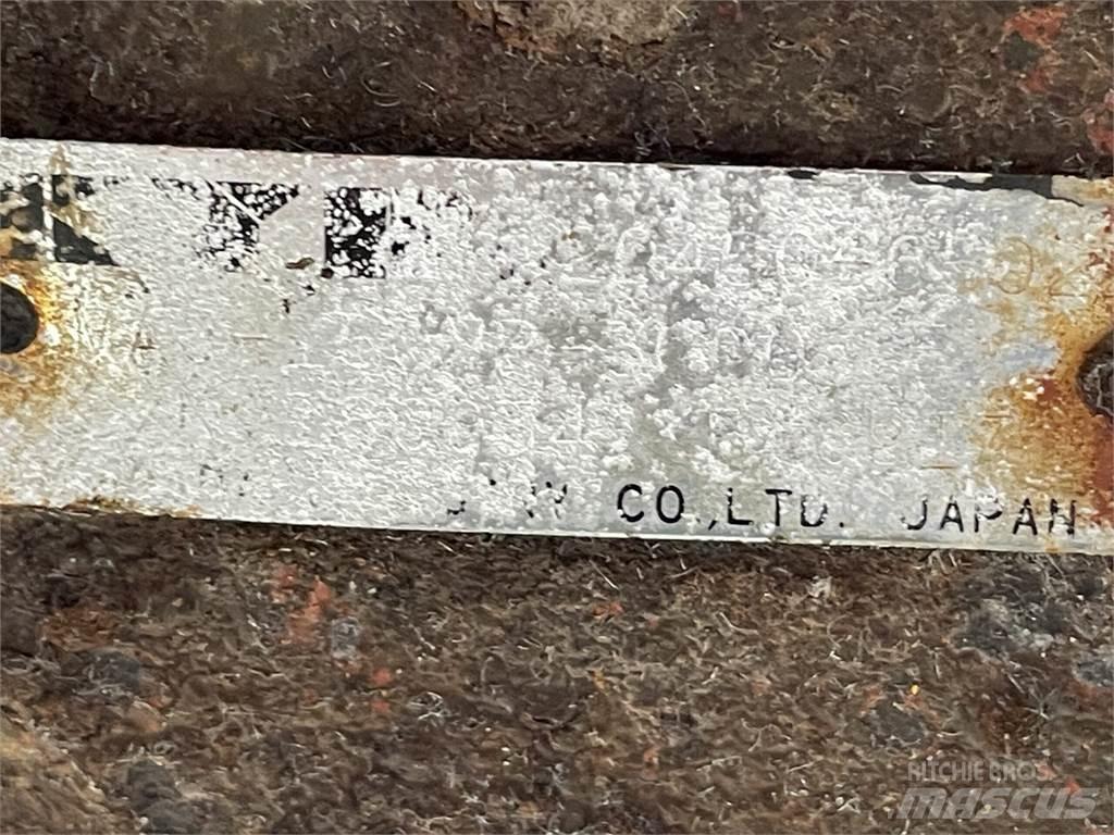  JCB200LC Køregear Girkasse