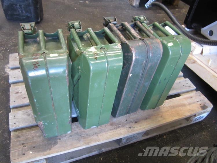  Jerrycans 20 Ltr. - 4 stk. Andre komponenter