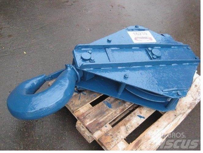  Krankrog ca. 12 ton Kran deler og utstyr