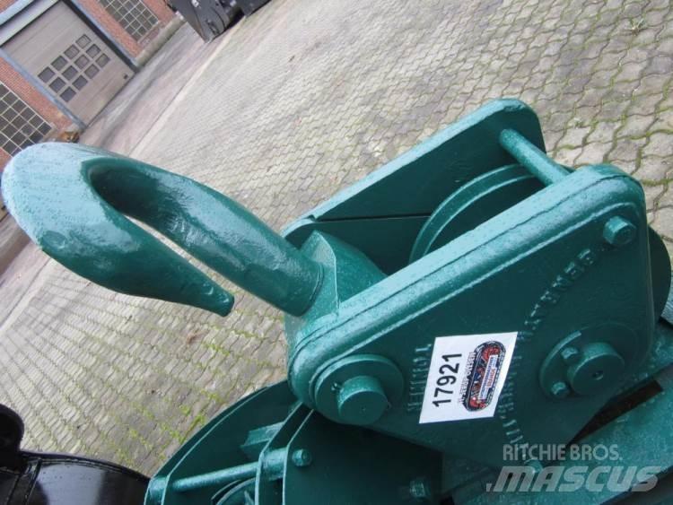  Krankrog ca. 30 tons Kran deler og utstyr