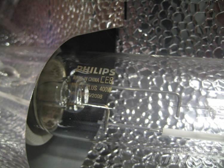  Lamper - 400W - 2 stk. Lys - Elektronikk