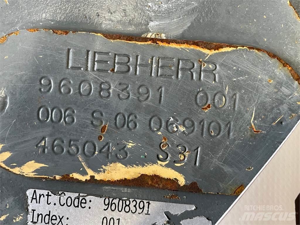 Liebherr L542 Link Arm Andre komponenter