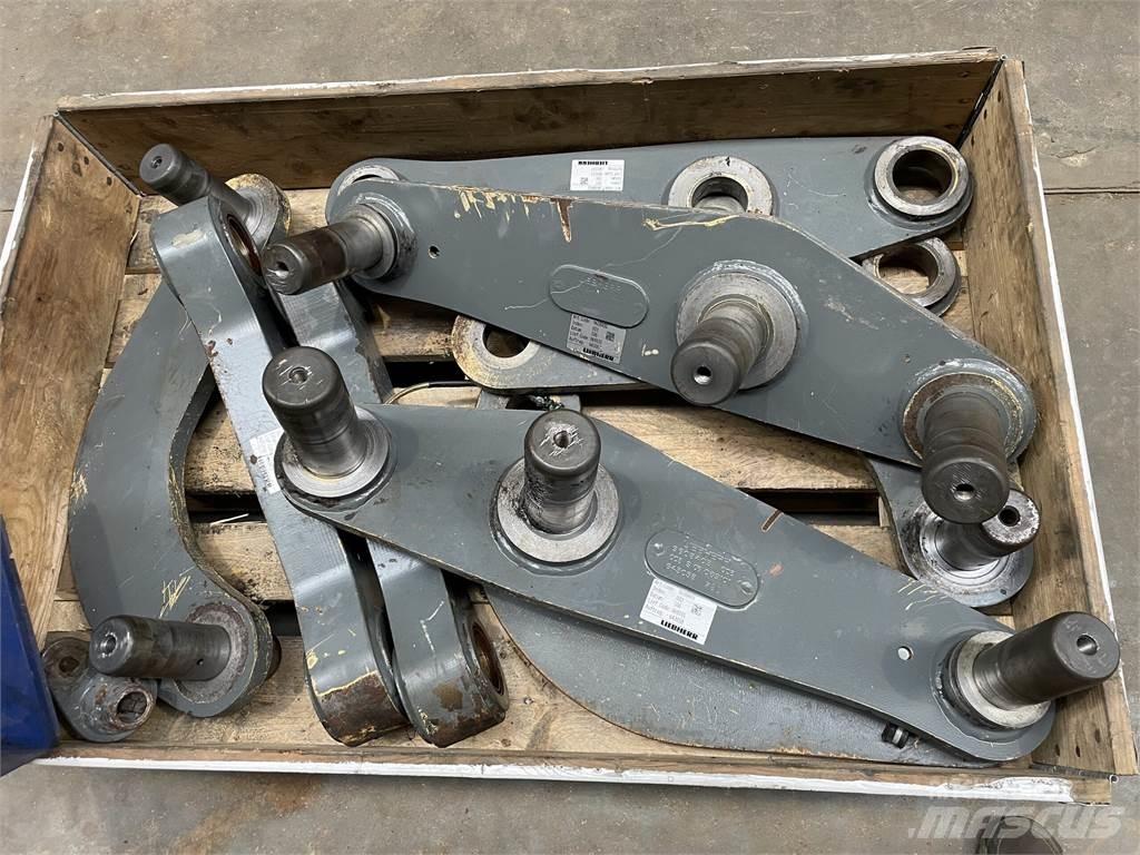 Liebherr L542 Link Arm Andre komponenter