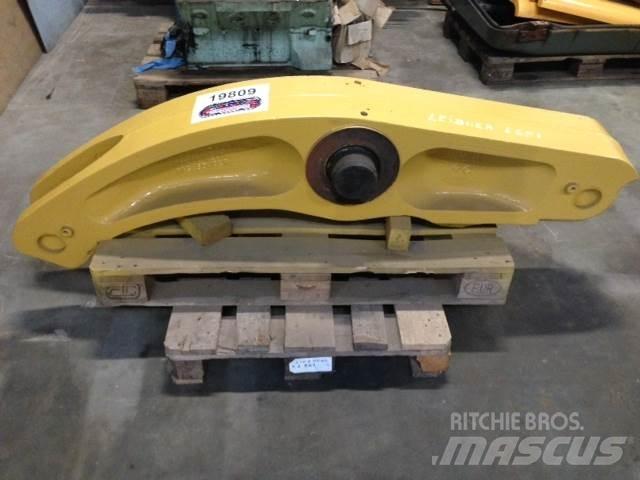 Liebherr L551 Link Arm Andre komponenter