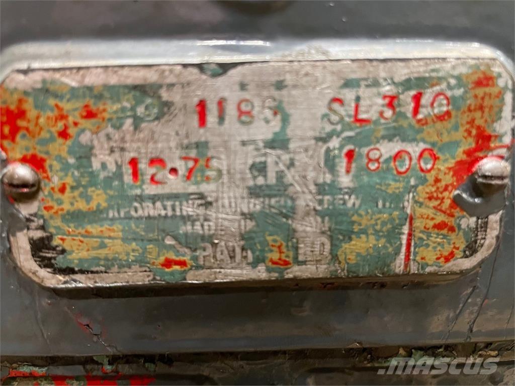 Lister Dursley SL3 motor Motorer