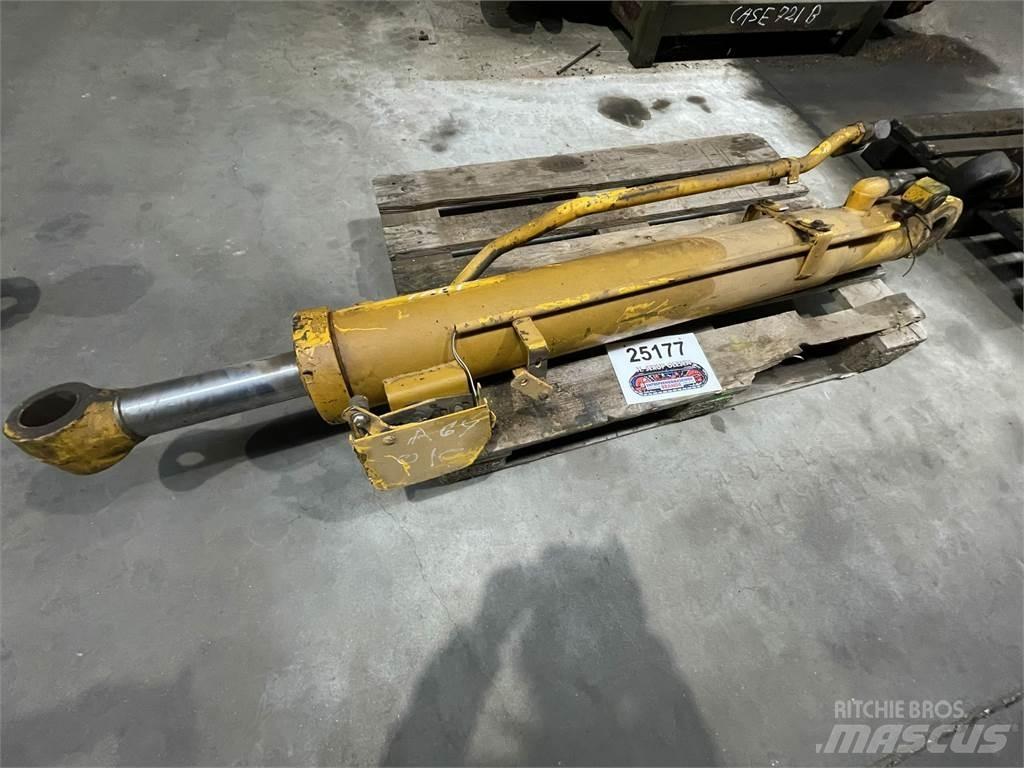  Løftecylinder ex. Ford A64 Hydraulikk
