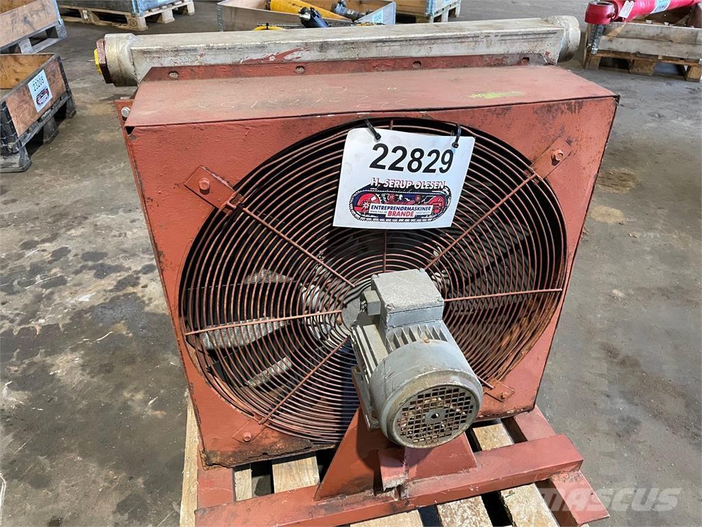  Oliekøler med el-blæser Motorer