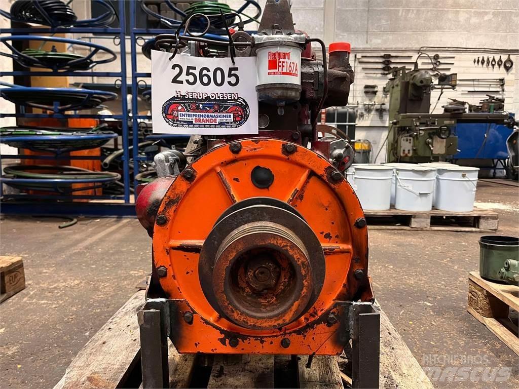 Perkins 4-154U motor Motorer