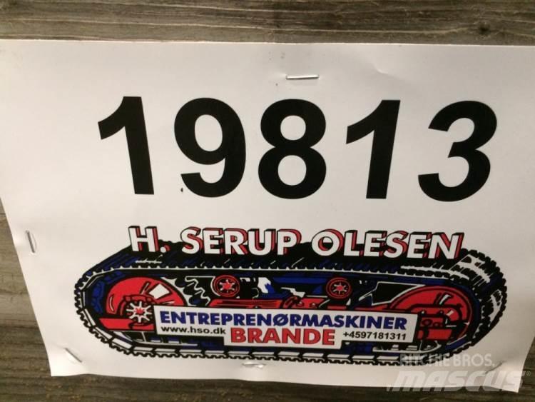  Pladeklør, diverse 1 palle Kran deler og utstyr