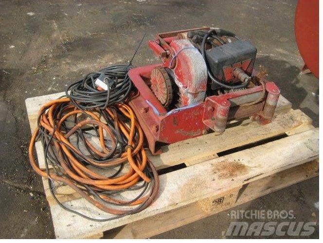  Spil - 24 volt Stillas, vinsjer og vareheiser