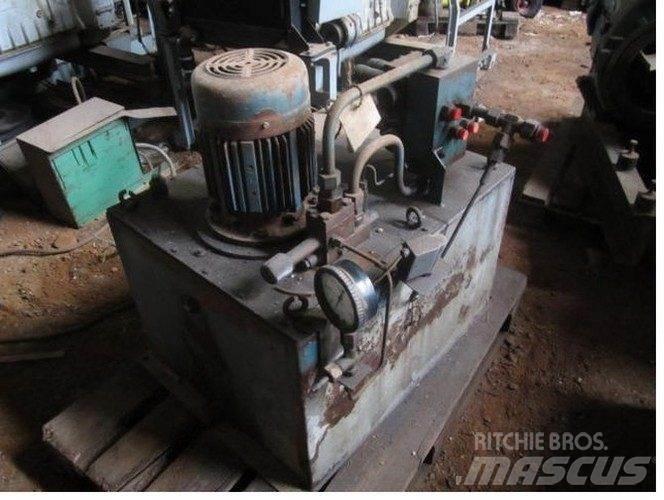 Stenhøj hydr. - 5,5 kw Diesel Generatorer