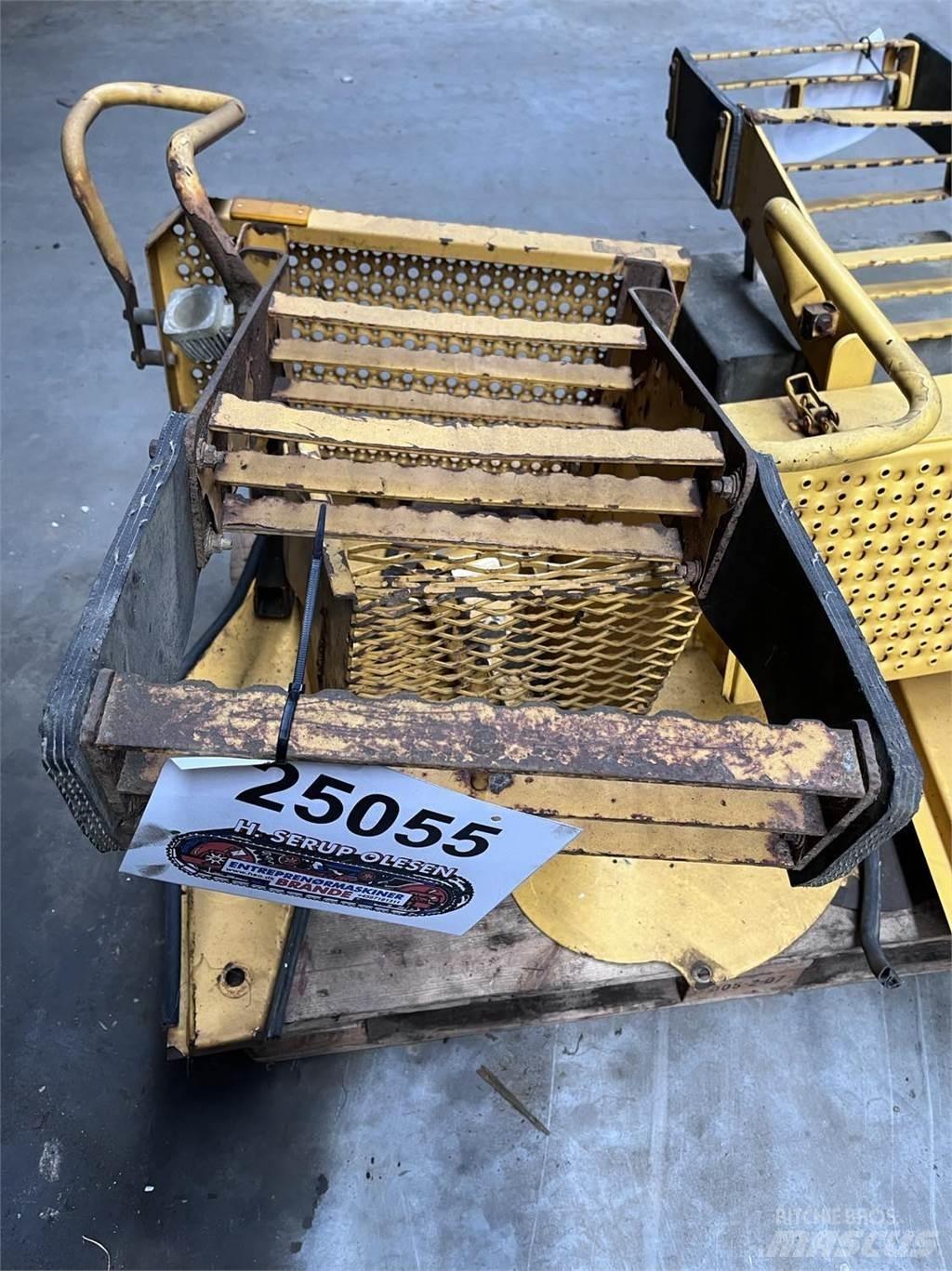  Trappe, Volvo L90E Andre komponenter