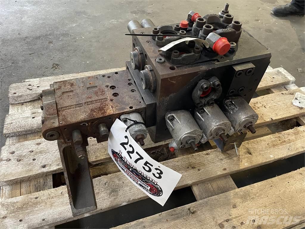  Ventilblok ex. Volvo EW160D Hydraulikk