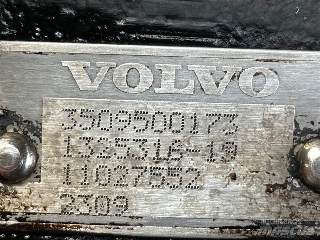  Ventilblok ex. Volvo L120F Hydraulikk