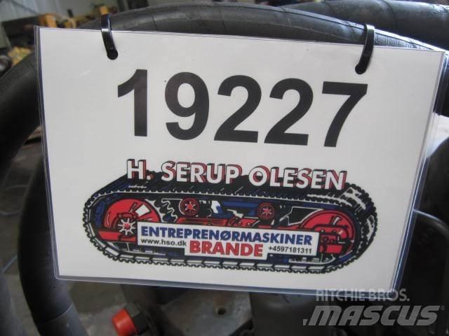 Volvo 230B Krøjegear Anlegg - Annet