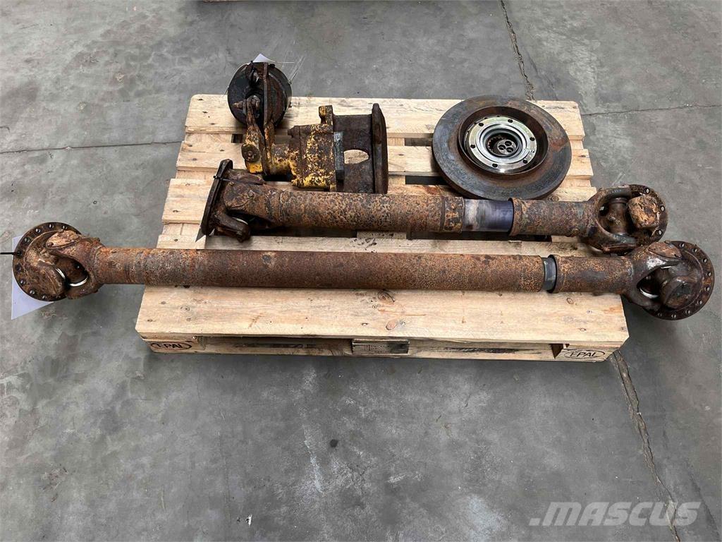 Volvo A25C 6x6 kardan Andre komponenter