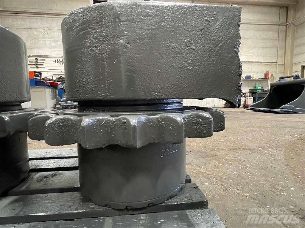 Volvo EC210LC Køregear Girkasse