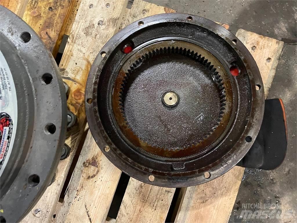 Volvo EC230B Køregear Girkasse