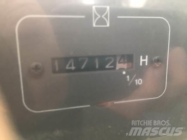 Volvo EC240LC til ophug Beltegraver