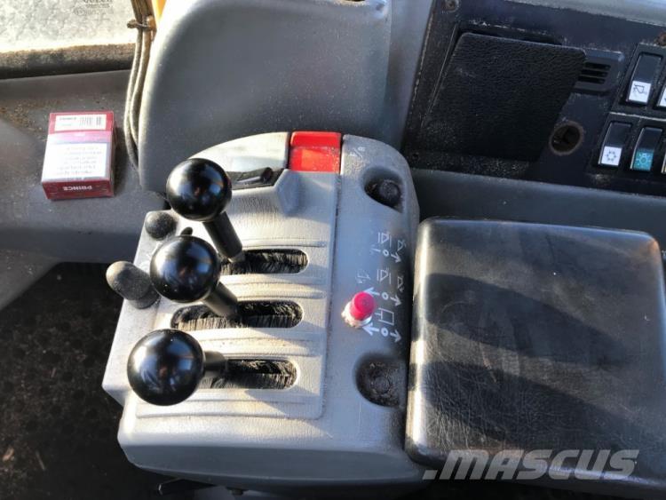 Volvo L180E til ophug Hjullastere