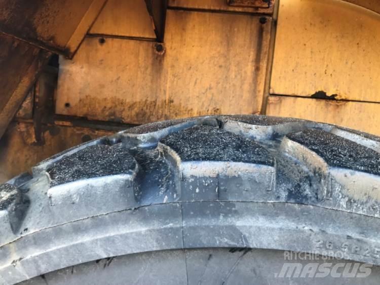 Volvo L180E til ophug Hjullastere
