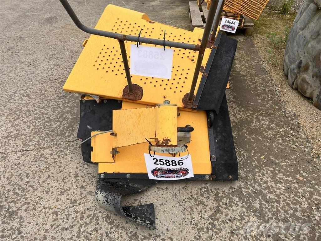 Volvo L220E højre bagskærm Andre komponenter