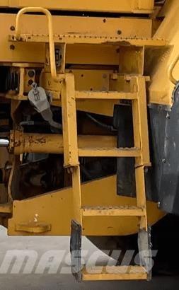 Volvo L220E trappe Andre komponenter